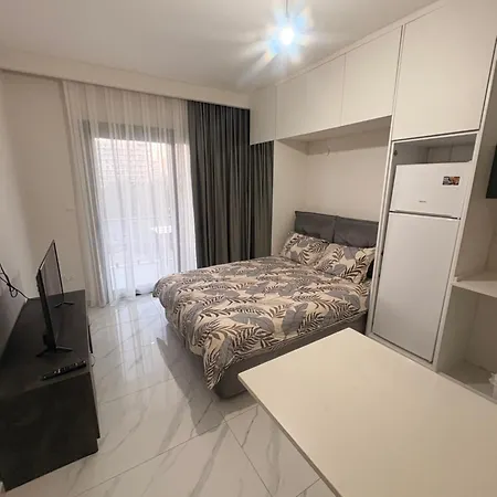 Cozy In Long Resort, Great Amenities! Larnaca
